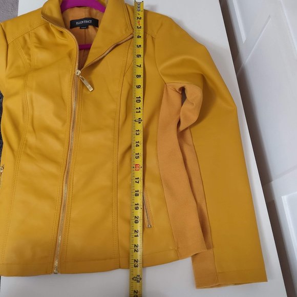 ELLEN TRACY Mustard Yellow Pleater zip Jacket size Medium GOLD Zippers - Picture 6 of 6